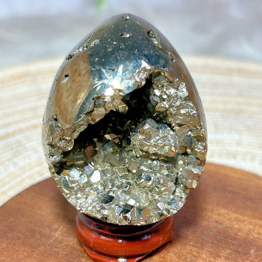 AURIXS Inner Vault™ – Pyrite Geode Egg